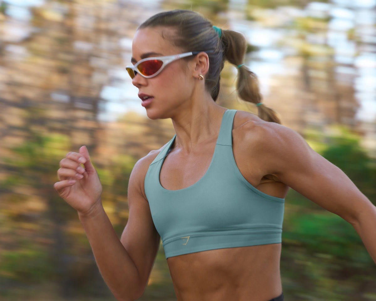 LOOK SICK. RUN FAST.