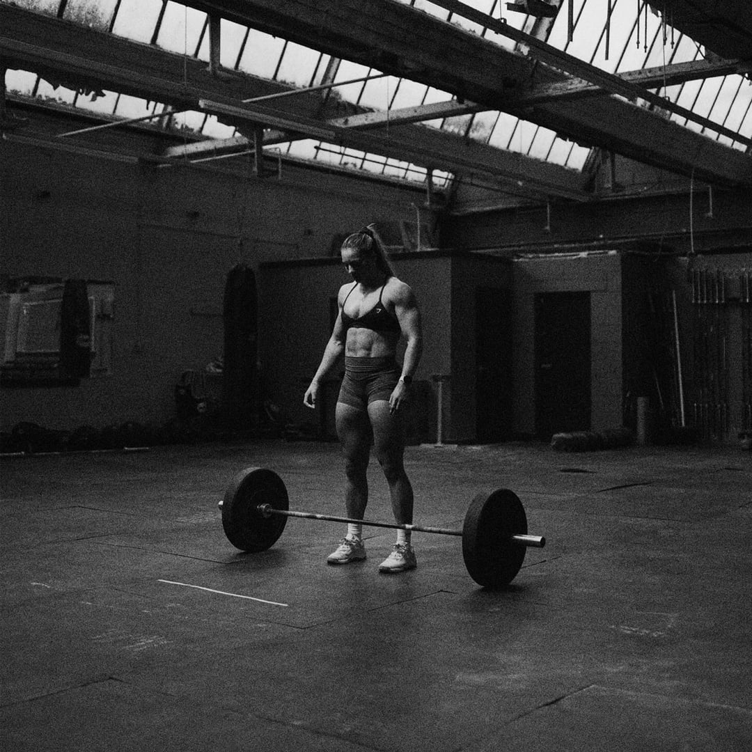 A Beginner’s Guide To Cleans: Mastering the Olympic Lift | Gymshark Central