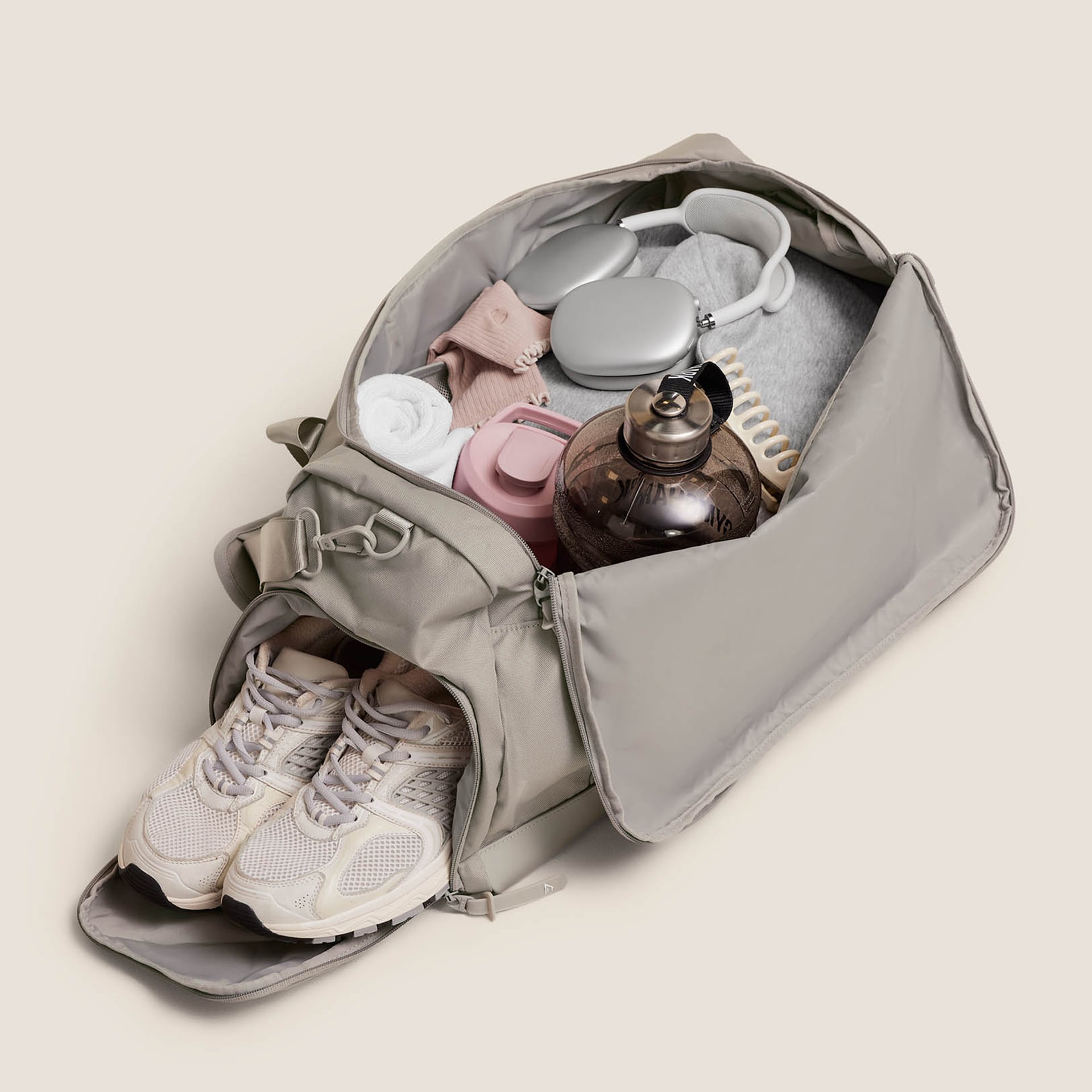 What To Pack In Your Workout Bag Gym Bag Essentials Gymshark Central