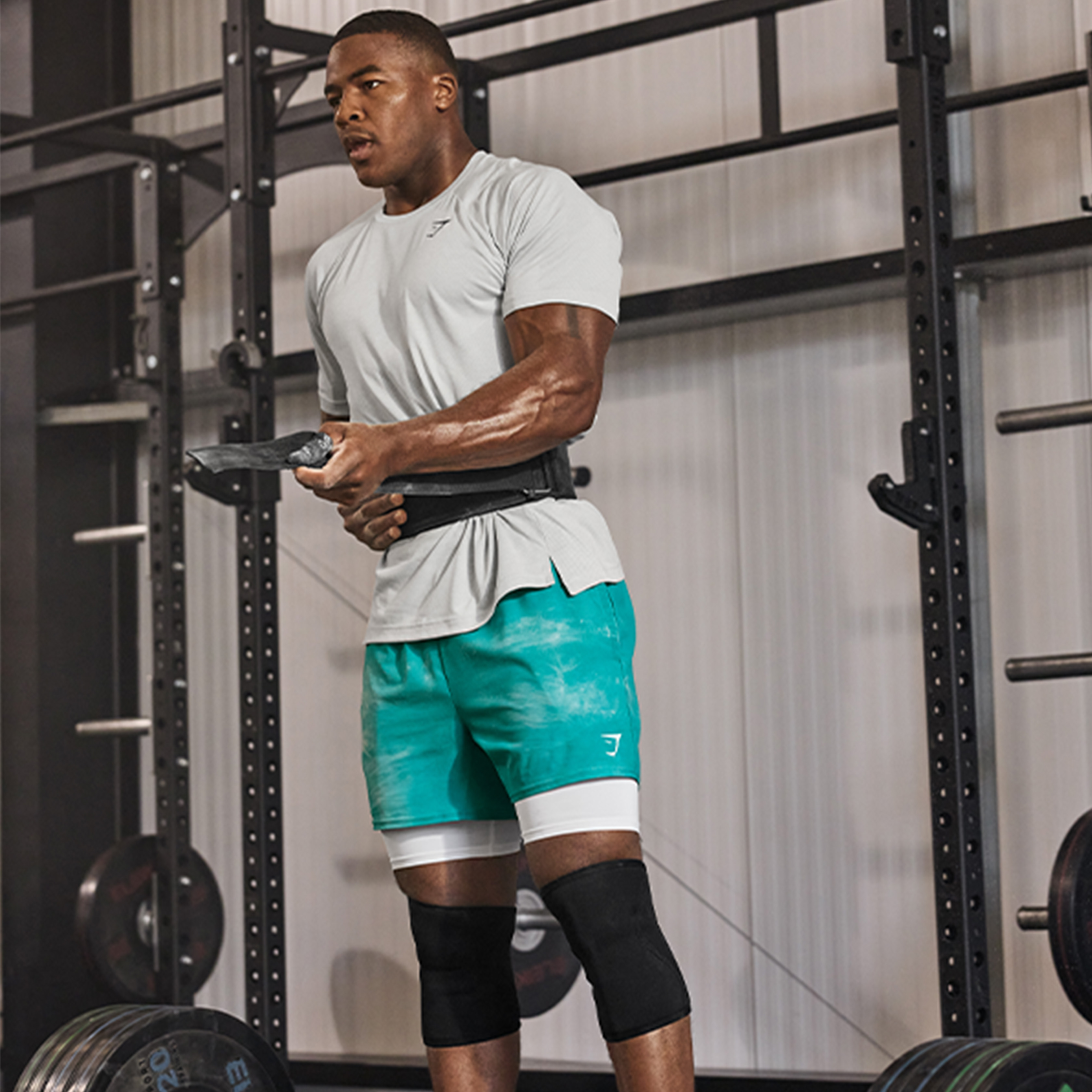 Compression Sleeves: How They Can Improve Your Performance And Recovery ...